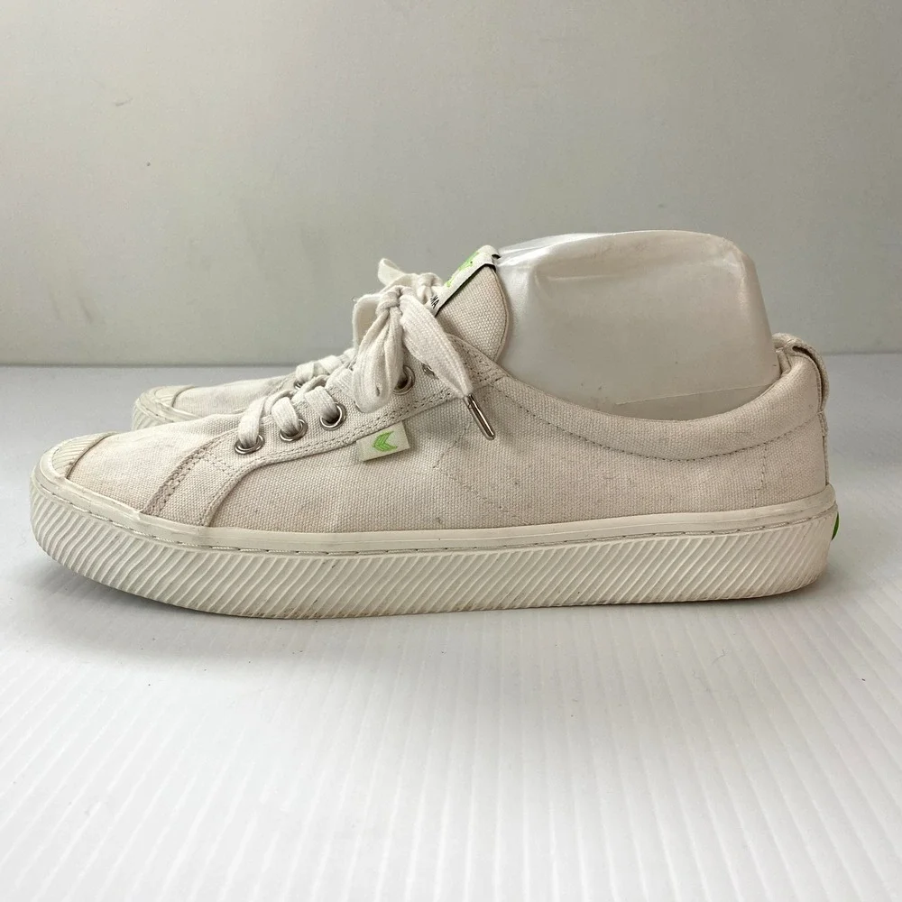 Cariuma OCA Low Off White Canvas‎ Low Top Lace Up Sneakers Womens 10